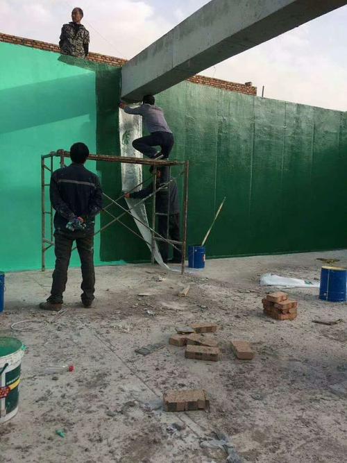 金溪针对老旧车间地面普遍存在的起砂、裂缝问题